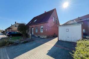 Charmantes Wohnhaus mit Potenzial! - *zentral gelegen in Ibbenbüren* – Die vollständige Adresse der Immobilie erhältst du vom Anbieter., 49477 Ibbenbüren – Vorschaubild 2