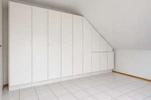 3 Zimmer DG-Wohnung mit Loggia, Garage und zusätzlich ca.31m² ausgebauter Nutzfläche im Spitzboden – Die vollständige Adresse der Immobilie erhältst du vom Anbieter., 68229 Friedrichsfeld, Mannheim – Vorschaubild 11
