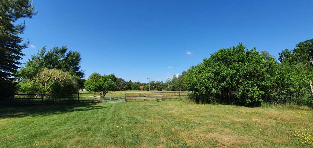 Immobilie in Dömitz - Neuwertiges EFH mit Wärmepumpe, Carport, 2 Bädern, EBK und eigenes Grünland - Bild 2