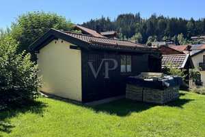 Zweifamilienhaus mit Keller und Garage, Erdgeschoss entkernt – Regen (Kreis) – Vorschaubild 5