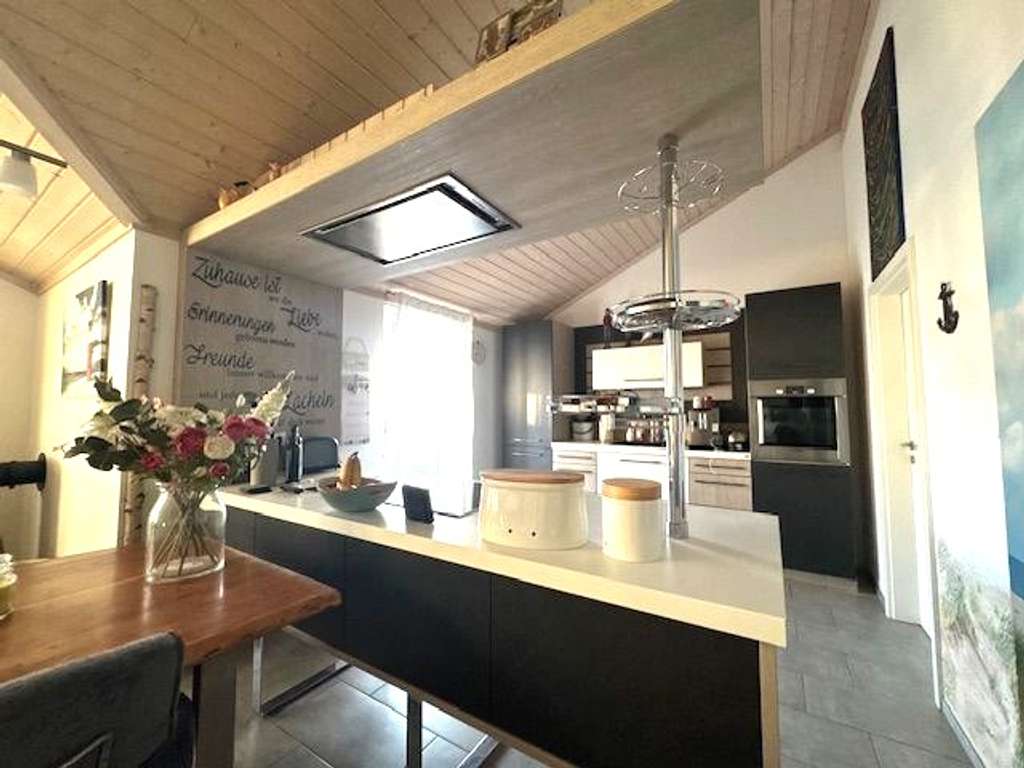 Immobilie in Wangels - Einfamilienhaus in Strandnähe! Zuzüglich Pool und PV Anlage! - Bild 1