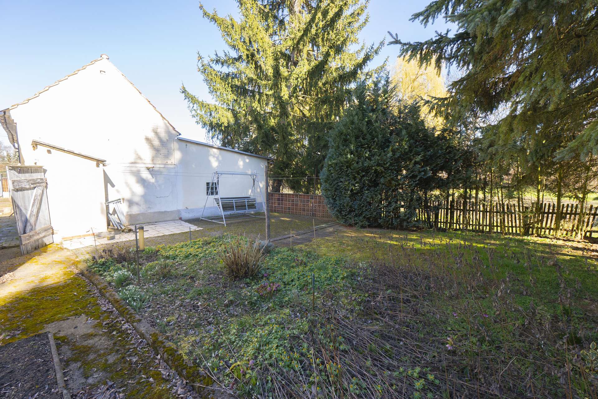 Ländlicher Hof mit großzügiger Wohneinheit und riesiger Garten- & Landwirtschaftsfläche, Leipzig Kreis – Bild 4