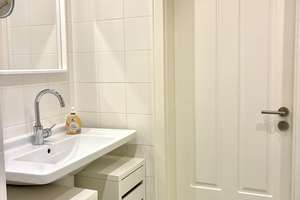 Provisionsfrei - wunderschöne, vermietete Altbauwohnung m. 3 Zimmern, heller Wohnküche, Balkon – Stammheimer Straße 59, 50735 Riehl, Köln – Vorschaubild 18