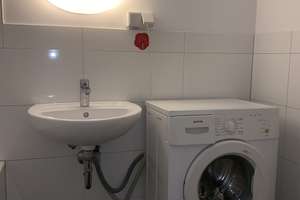 Koffer packen und einziehen: Top-modernisierte 2-Zimmer-Wohnung in Kreuzberg (bezugsfrei) – Yorckstraße 75, 10965 Kreuzberg, Berlin – Vorschaubild 10