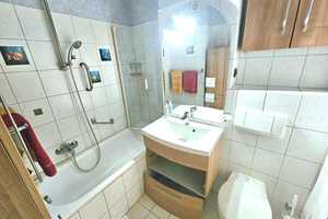 Property thumbnail 12