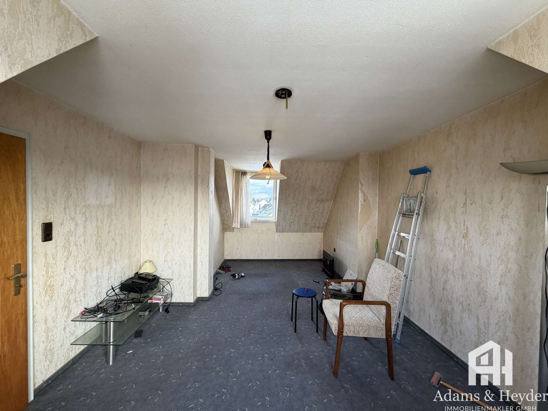 Immobilie in Schauenburg - Aufgepasst! Eigennutzer mit Vermietung oder Mehrgenerationenlösung im beliebten Elgershausen - Bild 10