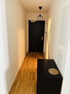 Moderne 2-Zimmer-Wohnung mit Balkon am Altmarkt – Dresden-Zentrum