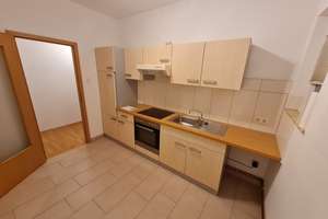Reserviert! 2-Zimmer EBK Bad Badewanne Balkon in Bremen-Lüssum