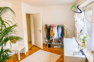 Lichtdurchflutete 4-Zimmer-Wohnung mit Südbalkon und Stellplatz in Großprüfening – Die vollständige Adresse der Immobilie erhältst du vom Anbieter., 93049 Großprüfening-Dechbetten-Königswiesen, Regensburg – Vorschaubild 2