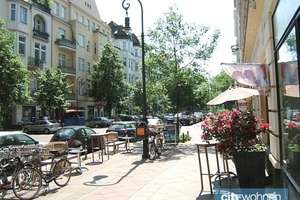 Möblierte 2 Zimmer Wohnung im Stuckaltbau, nahe Tiergarten & Spreeufer - verkehrsgünstig - 3.OG – Kirchstraße 21, 10557 Moabit, Berlin – Vorschaubild 2