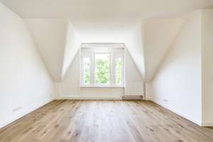 NEU *Paul & Partner* ERSTBEZUG NACH KERNSANIERUNG MIT EBK ! – Die vollständige Adresse der Immobilie erhältst du vom Anbieter., 65185 Mitte, Wiesbaden – Vorschaubild 2