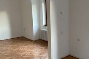 Duisburg- Hamborn,  renovierte Wohnung mit Balkon in ruhiger Seitenstraße – Bleekstraße 10, 47166 Alt-Hamborn, Duisburg – Vorschaubild 3