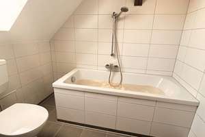 Frisch sanierte 2-Zimmer-Dachgeschosswohnung mit  Garten optional – Kirchstraße 33, 6846 Ziebigk, Dessau-Roßlau – Vorschaubild 4