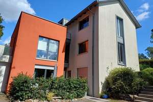 Repräsentatives Architektenhaus für ein oder zwei Familien in Lotte-Büren