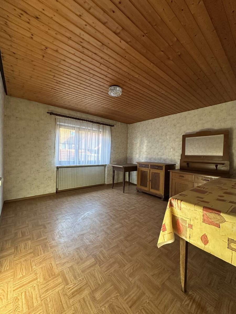 Immobilie in Schöntal - Charaktervoller Hof mit Haus, Garage und Nebengebäuden! - Bild 4