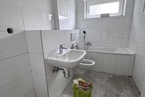 // wir sanieren gerade für Sie // tolle 3 Zimmer Wohnung in Rumeln-Kaldenhausen – Beethovenstraße 3, 47239 Duisburg – Vorschaubild 10