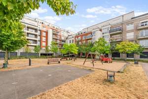 Exklusive 87 m² Wohnung in zentraler Lage mit Aufzug, klimatisiert, Fußbodenheizung, sofort zu bez – Die vollständige Adresse der Immobilie erhältst du vom Anbieter., 40233 Flingern Süd, Düsseldorf – Vorschaubild 2