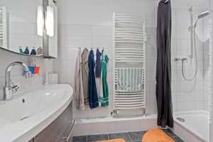 Bremen - Lehe | Charmantes Mittelreihenhaus mit Garten und eigener Garage – Bremen – Vorschaubild 17