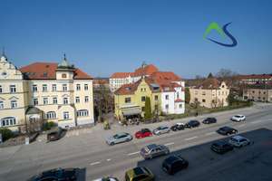 Frisch renovierte Dreizimmerwohnung mit Südbalkon und Garage im inneren Westen – Prüfeninger Straße 45A, 93049 Westenviertel, Regensburg – Vorschaubild 2