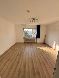 1- Zimmerwohnung mit Stellplatz zu vermieten