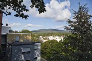 Geräumige Masionettewohnung mit Dachterrasse in Kronberg im Taunus – Bahnhofstr. 26, 61476 Kronberg im Taunus – Vorschaubild 2