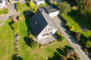 TOP gepflegt mit ca. 250 qm Wohn-/Nutzfläche inkl. Vollkeller & Doppelgarage in gesuchter Lage !!! – Die vollständige Adresse der Immobilie erhältst du vom Anbieter., 21224 Rosengarten – Vorschaubild 3