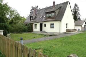 Doppelhaus-Hälfte auf 1.132 m² Grundstück in guter Wohnlage – Haselnussweg 15, 86169 Augsburg – Vorschaubild 2