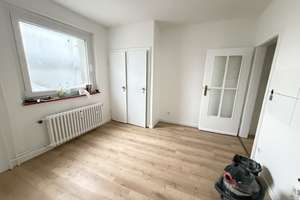 *Top renovierte Single-Wohnung in zentraler Wohnlage* Trendviertel* Schinkelstraße – Schinkelstraße 77, 40211 Pempelfort, Düsseldorf – Vorschaubild 4