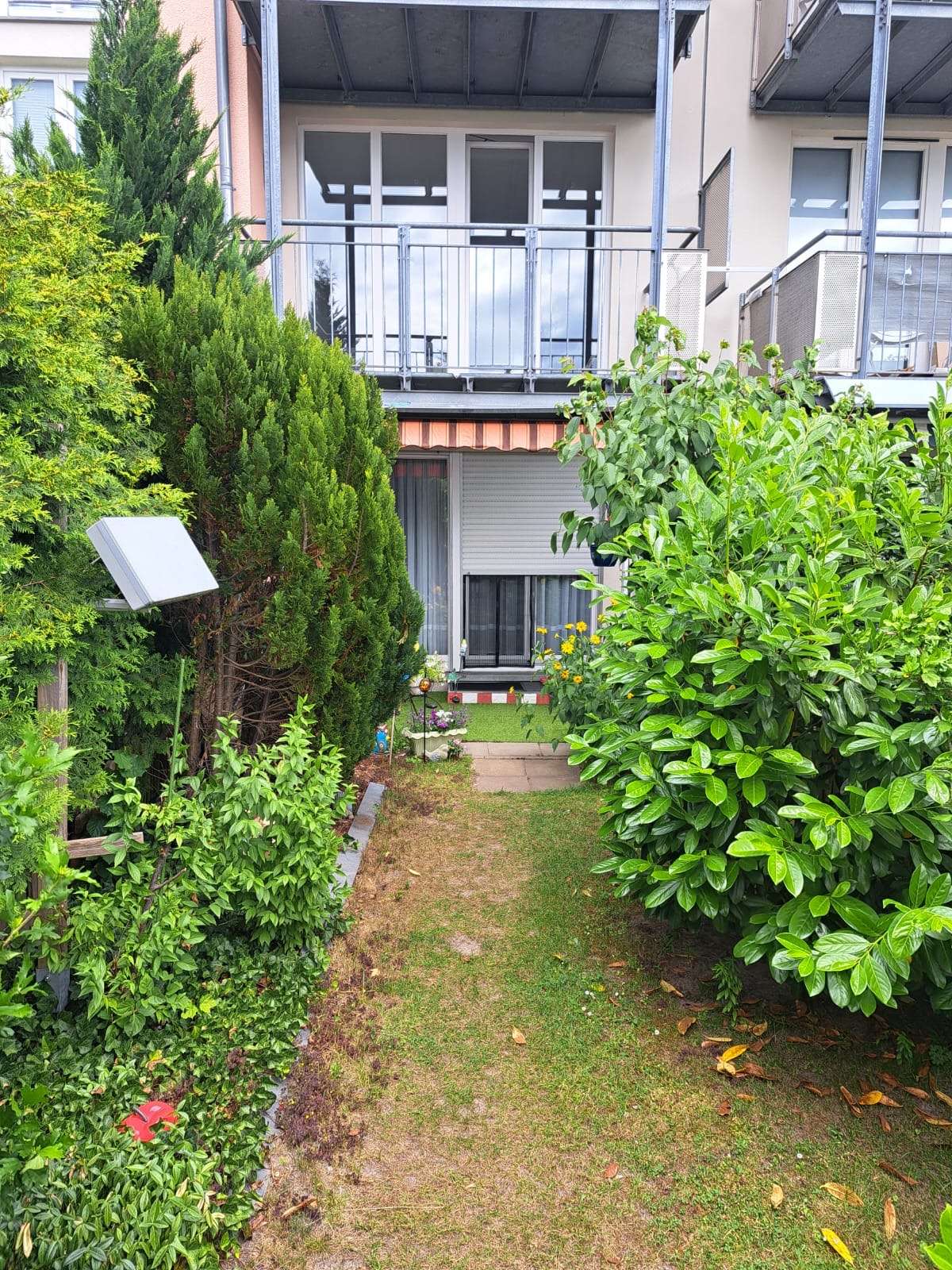 Schöne 2-Raumwohnung, kleiner Garten, TG-Stellplatz und solide Mieter!, Oberhavel Kreis – Bild 1