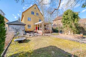 Freistehendes Haus mit Wintergarten & großem Garten in ruhiger Lage von Berlin-Hermsdorf – Die vollständige Adresse der Immobilie erhältst du vom Anbieter., 13467 Hermsdorf, Berlin – Vorschaubild 13