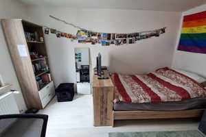 +++ Mitten im Zentrum - modernes WG-Zimmer innerhalb 3-Zi. Wohnung - ab 01.11.25 frei +++ – Stuttgart – Vorschaubild 2