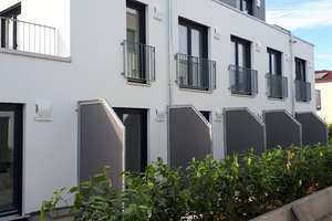 Schickes kl. Appartement, All-In-Miete, vollmöbl., 10Min zu TH, ab 1.  Sept