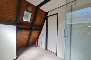 Günstig ins Eigenheim!
Kleines Chalet zum top Preis. Billiger als Miete. Tolle Lage und gut saniert – Die vollständige Adresse der Immobilie erhältst du vom Anbieter., 94078 Freyung – Vorschaubild 29