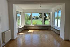 Reserviert: Attraktive Stadtvilla mit Garten in Mainz-Oberstadt, nähe Uniklinik – Schaftriebweg 0, 55131 Bretzenheim, Mainz – Vorschaubild 3