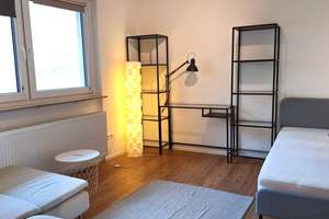 Möblierte 1-Zimmer-Wohnung großem Balkon in Nürnbergs Innenstadt – Füll 10, 90403 Altstadt, Sankt Sebald, Nürnberg – Vorschaubild 1