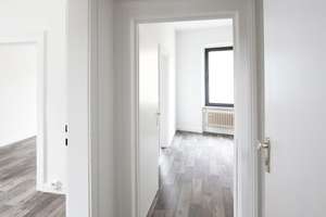 Frisch renovierte 2-ZKB Wohnung mit Einbauküche in zentraler Lage in Koblenz-Horchheim – Die vollständige Adresse der Immobilie erhältst du vom Anbieter., 56076 Horchheim, Koblenz – Vorschaubild 10