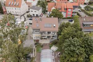Charmantes Zweifamilienhaus mit großem Garten & Pool in ruhiger Lage – Motterstraße 20, 90451 Eibach, Nürnberg – Vorschaubild 2