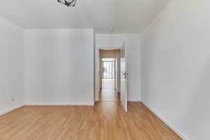 Anlageimmobilie im Bötzowviertel Investieren Sie in eine schöne 2-Zimmer-Wohnung mit Balkon – Bernhard Lichtenberg Straße 13, 10407 Berlin – Vorschaubild 6