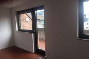 2,5-Zimmer-Wohnung mit Kamin und 2 Terrassen – Schäferstrasse 15, 40479 Pempelfort, Düsseldorf – Vorschaubild 12