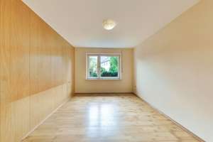 Gepflegtes Reihenmittelhaus in Offenhausen – flexibel nutzbar, grüne Ruhelage, direkt an Donau un – Die vollständige Adresse der Immobilie erhältst du vom Anbieter., 89231 Neu-Ulm – Vorschaubild 4