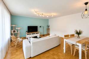 Zum Verkauf: helle 2 Zimmer-Wohnung mit Balkon und TG-Stellplatz in Waldkirch – Die vollständige Adresse der Immobilie erhältst du vom Anbieter., 79183 Waldkirch – Vorschaubild 8