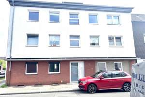 4-Zimmer-Whg., Erstbezug nach Sanierung, gepfl. 6‑Familienhaus, begehrte Lage