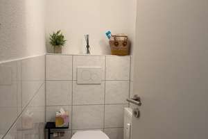 Exklusiv saniertes Gartenhaus ca. 150qm WFL, 3 Schlafzimmer, schöne Terrasse etc. – Bahnstraße 34, 41069 Westend, Mönchengladbach – Vorschaubild 3