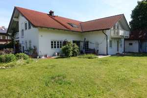 Mehrgenerationenhaus in "gefühlter Alleinlage": EFH mit Einliegerwohnung in Haiming – Altötting (Kreis) – Vorschaubild 1
