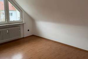 3-Zimmer Wohnung in Stuttgart-Heslach am Stadtrand – Die vollständige Adresse der Immobilie erhältst du vom Anbieter., 70199 Südheim, Stuttgart – Vorschaubild 5