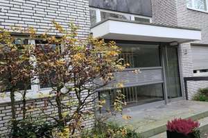 Provisionsfrei* Golzheim - Rheinnähe - ruhige Erdgeschoss-Wohnung voll saniert und möbliert