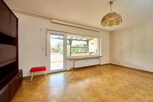 Charmantes Zweifamilienhaus/DHH mit wunderschönem Garten in guter Lage von Dietzenbach – Offenbach (Kreis) – Vorschaubild 7