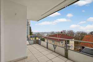 Helle 3-Zi.-Wohnung mit großem Balkon in ruhigem Haus in Pfhm- West – Ernst-Götze-Straße 13, 75179 Nordstadt, Pforzheim – Vorschaubild 3
