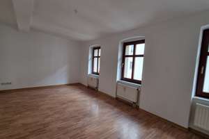 **geräumige 4-R-Maisonette-Wohnung im DG Hinterhaus - 2 Bäder** – Die vollständige Adresse der Immobilie erhältst du vom Anbieter., 2826 Innenstadt, Görlitz – Vorschaubild 1