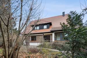 Großzügiges Einfamilienhaus mit weitläufigem, parkähnlichem Gartengrundstück – Die vollständige Adresse der Immobilie erhältst du vom Anbieter., 95445 Roter Hügel, Bayreuth – Vorschaubild 14